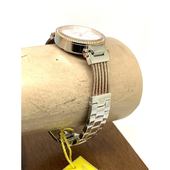 Invicta Women's Watch Bolt 29142 Quartz Mother of Pearl Dial Two Tone Steel 30mm - Picture 13 of 15